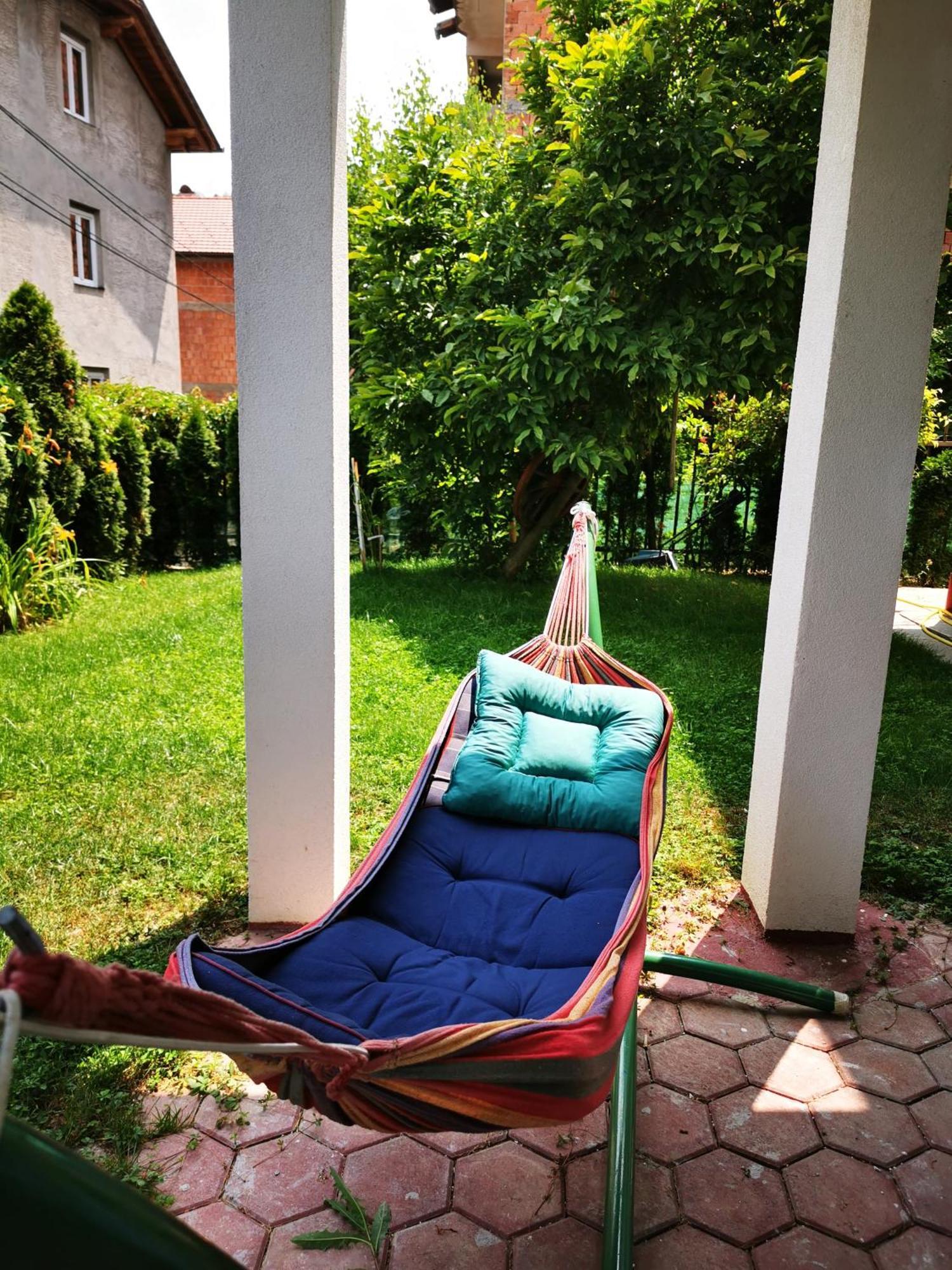 Rest & Recharge 4Bdr Apt- Free Parking, Ac & Garden Sarajevo Luaran gambar